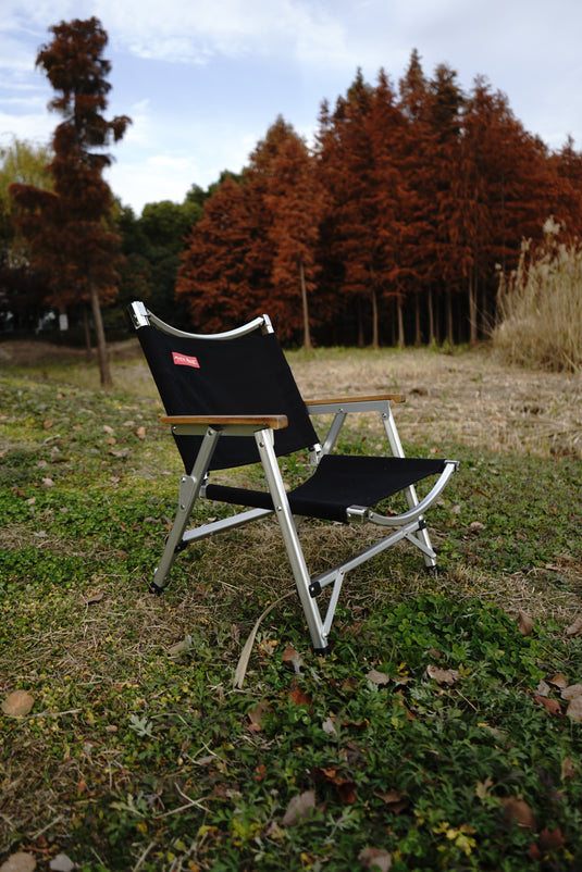 D06 Hello Black Small Champing Chair